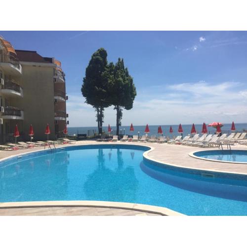 Helios Hotel