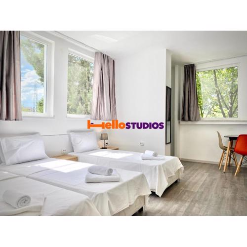 Hello Studios Budget Stays Free Parking & Wifi