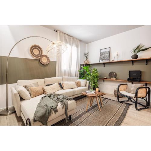 HEMA- 2 Bedroom Apartment in Trafalgar