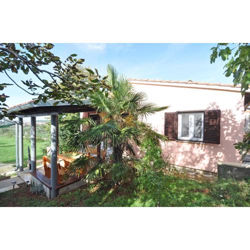 Herrliches Ferienhaus mit Klima, WLAN, Terrasse und Grillbereich