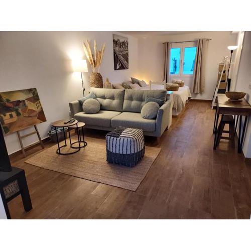 Hestia Studio Apartment
