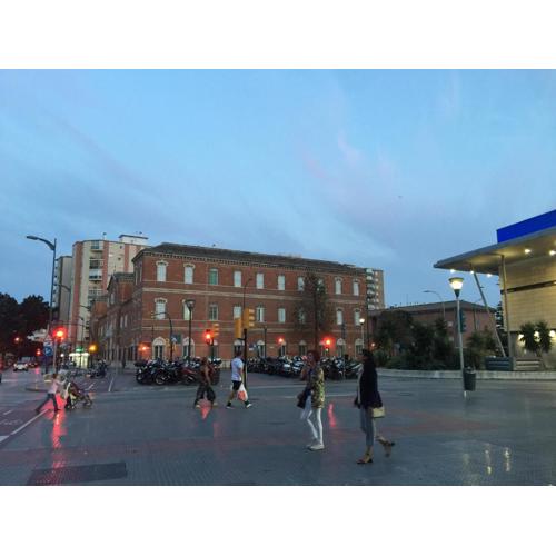 Hevres Centro 2 Parking Gratuito