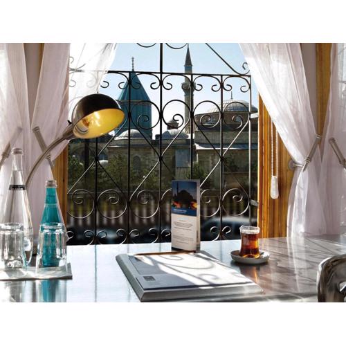 Hich Hotel Konya