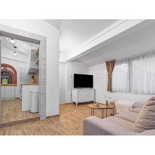 Hidden Gem Holiday Home with Pool in Kastel Stafilic - Two Bedroom Holiday Home with Pool