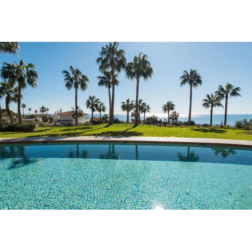 HIGUERON Luxury Resort Apartment