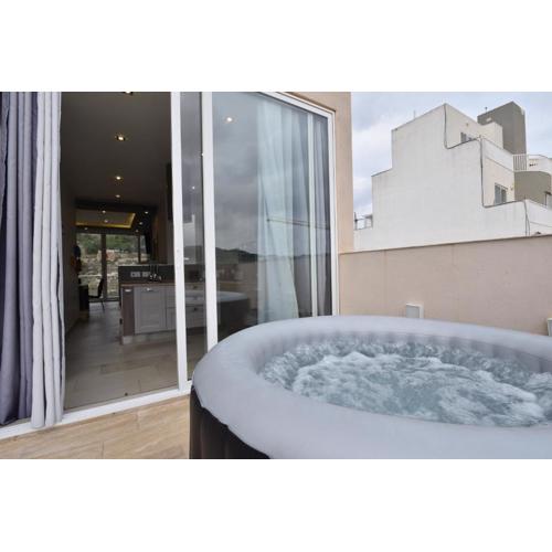 Hillview Duplex Penthouse