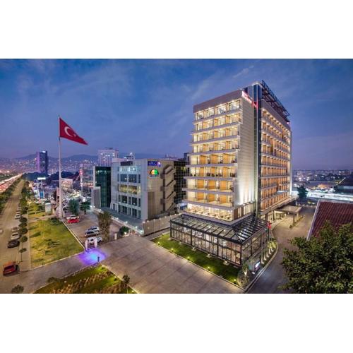 Hilton Garden Inn Izmir Bayrakli