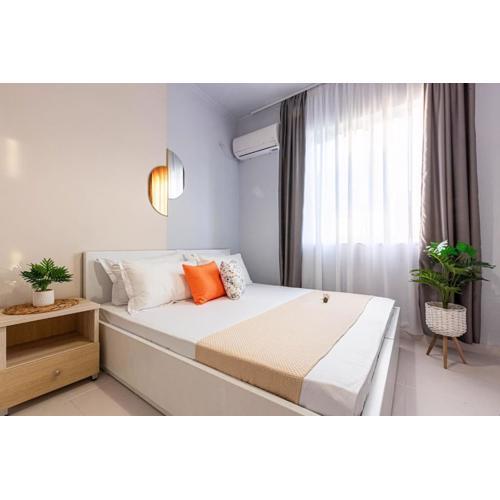 Himara City 12 - Central & Beach Access