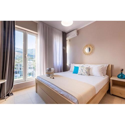 Himara City 31 - Central, Beach Access