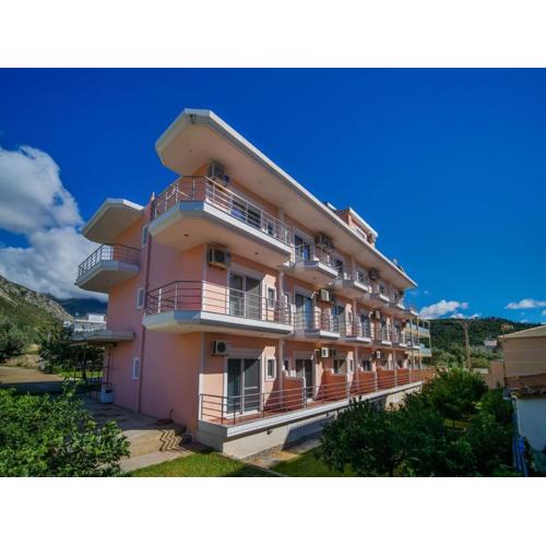 Himara Royal Hotel