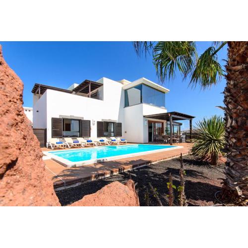 Hipoclub Villas,\