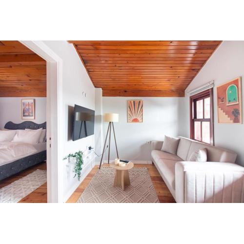 Historic 4BR 4BA Mansion Seaview Yedikule Old Town
