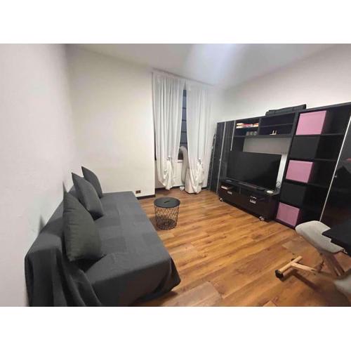 Historic central Apt! 2 steps from the old port