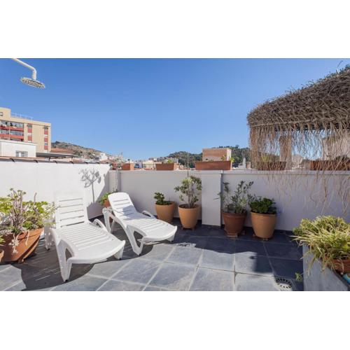 Historic Centre + Rooftop + Parking
