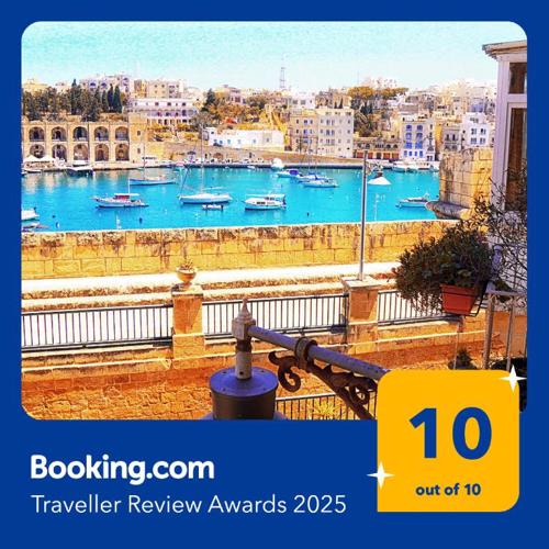 Historic Vittoriosa Maisonette with Sea View