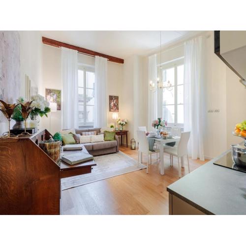 Historical apartment near Lucca Street