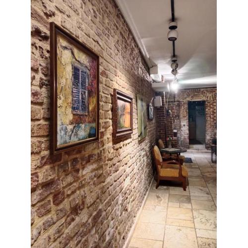 Historical Comfy Entire House 4 Bedroom 4 bathroom