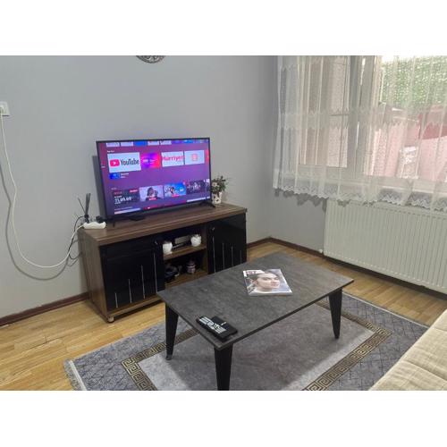 Historya Avm Yanı Apartment With Garden in the center of Istanbul