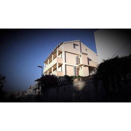 Holiday Apartment 9