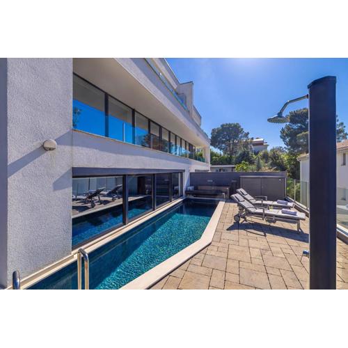 Holiday apartment AQUAVISTA with private pool
