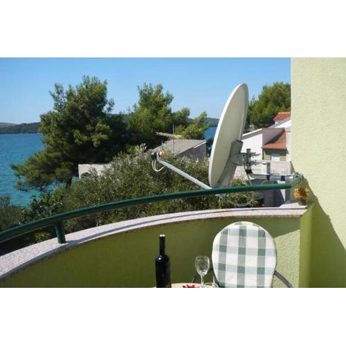 Holiday apartment in Zaboric with sea view, balcony, air conditioning, WiFi 5177-1