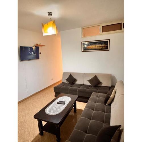 HOLIDAY APARTMENTs 3