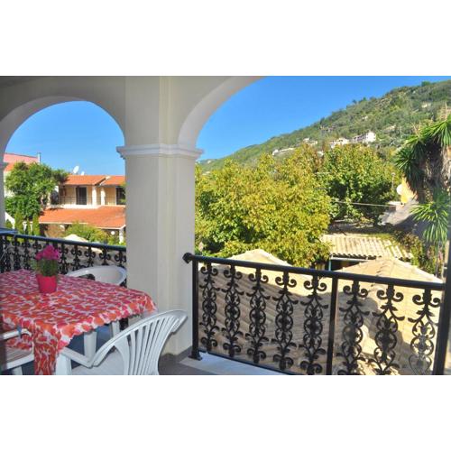 Holiday Apartments yannis on Agios Gordios beach in Corfu