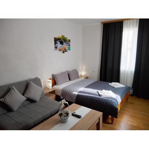 Holiday guest house KEMO