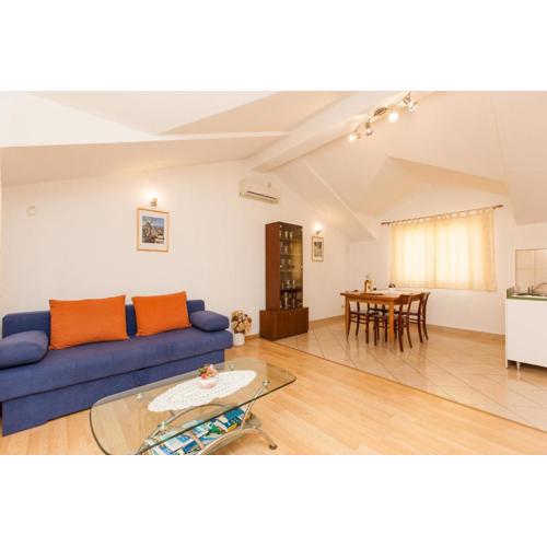 Holiday Home Beata