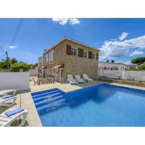 Holiday Home Chavicoto by Interhome
