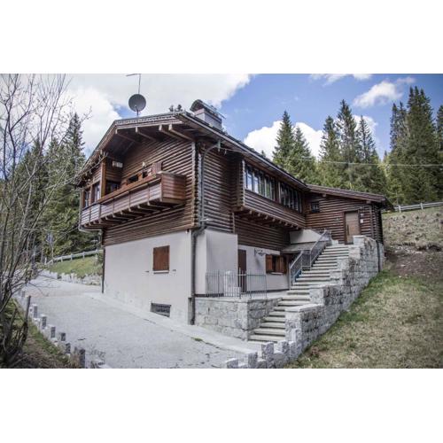 Holiday home in Campo Carlo Magno 24162