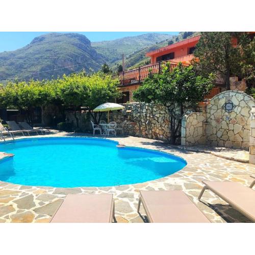 Holiday Home in Castellammare del Golfo with Pool