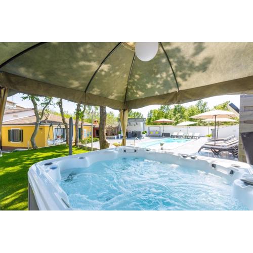Holiday home in Porec with terrace, air conditioning, W-LAN, washing machine 4928-11