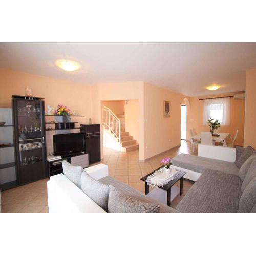 Holiday home in Porec/Istrien 10330