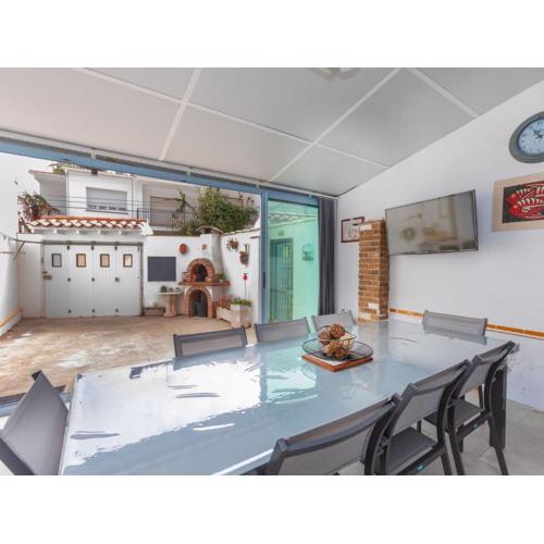 Holiday Home Isis by Interhome