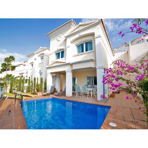 Holiday Home Junio by Interhome