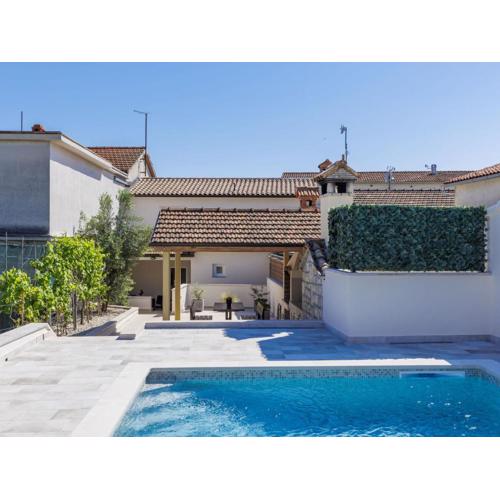Holiday Home Kristina by Interhome