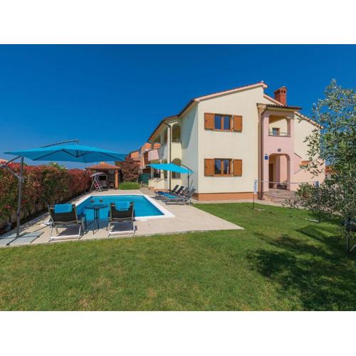Holiday Home Linden Tree by Interhome