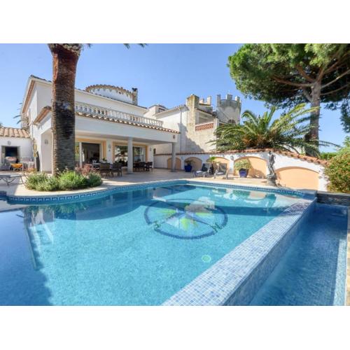 Holiday Home Llobregat 41b by Interhome