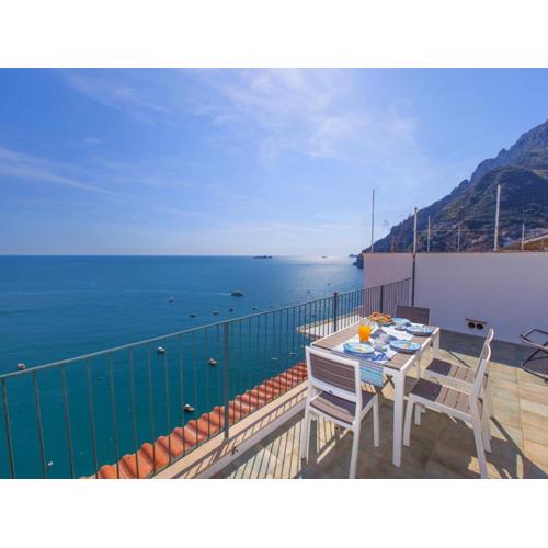 Holiday home near Spiaggia Grande beach