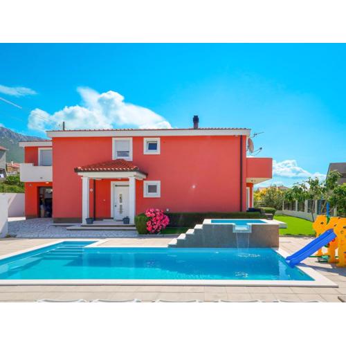 Holiday Home Queen Ahn by Interhome