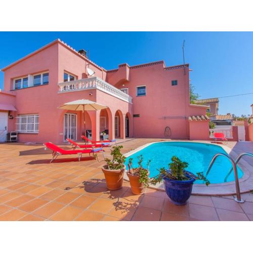 Holiday Home Requesens by Interhome