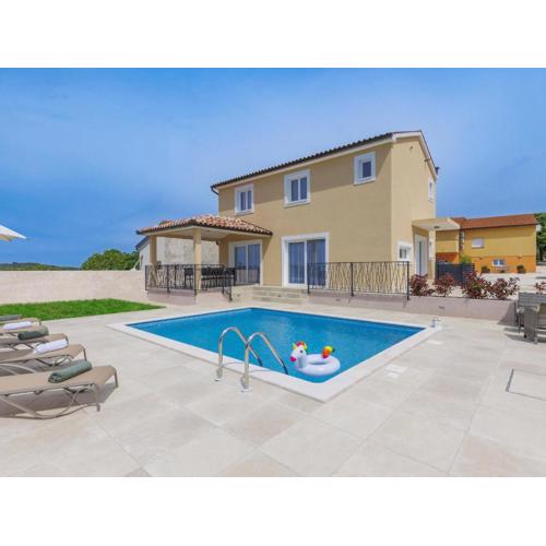 Holiday Home Villa Dora by Interhome