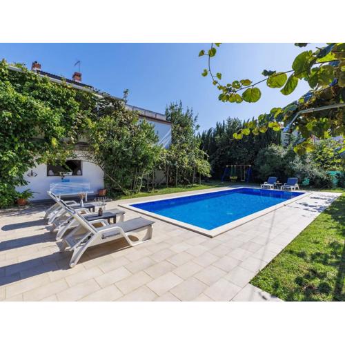Holiday Home Villa Toni by Interhome