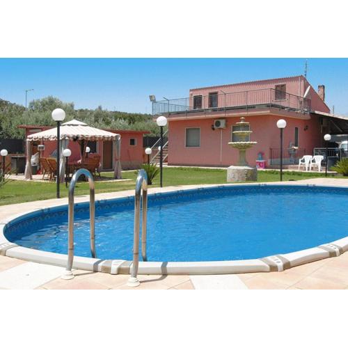 Holiday home with private pool at Siracusa