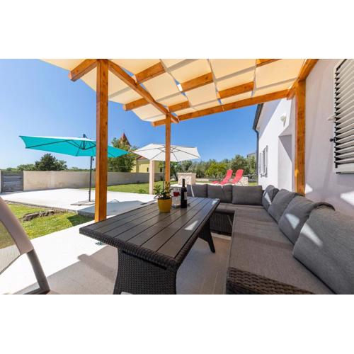 Holiday House Beram