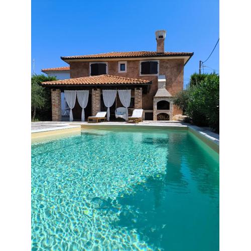 Holiday House Ursa