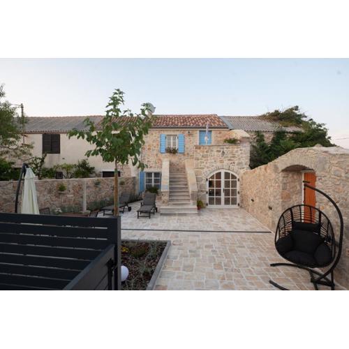 Holiday house with a parking space Vir - 23510
