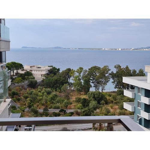 Holiday One Bedroom Sea View Apartment Vlore