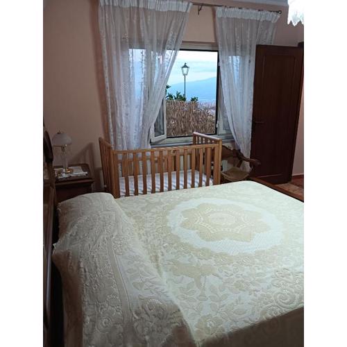 Holiday Room \